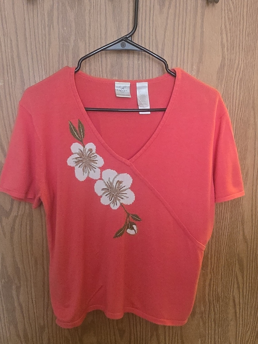 Emma James Coral Short-Sleeve V-Neck Top with White Floral Embroidery
